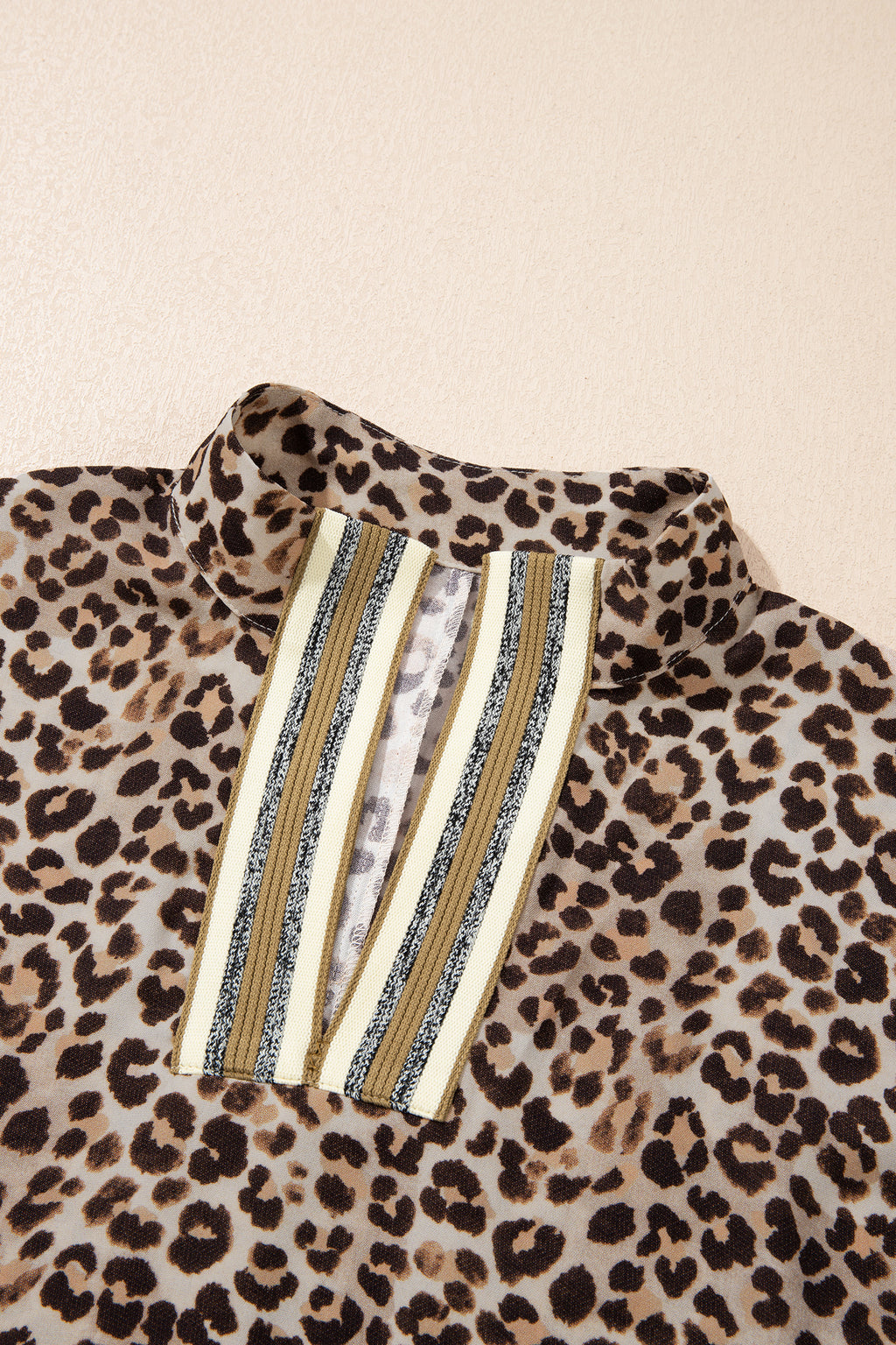 Leopard Contrast Trim V Neck Half Sleeve Western Dolman Blouse