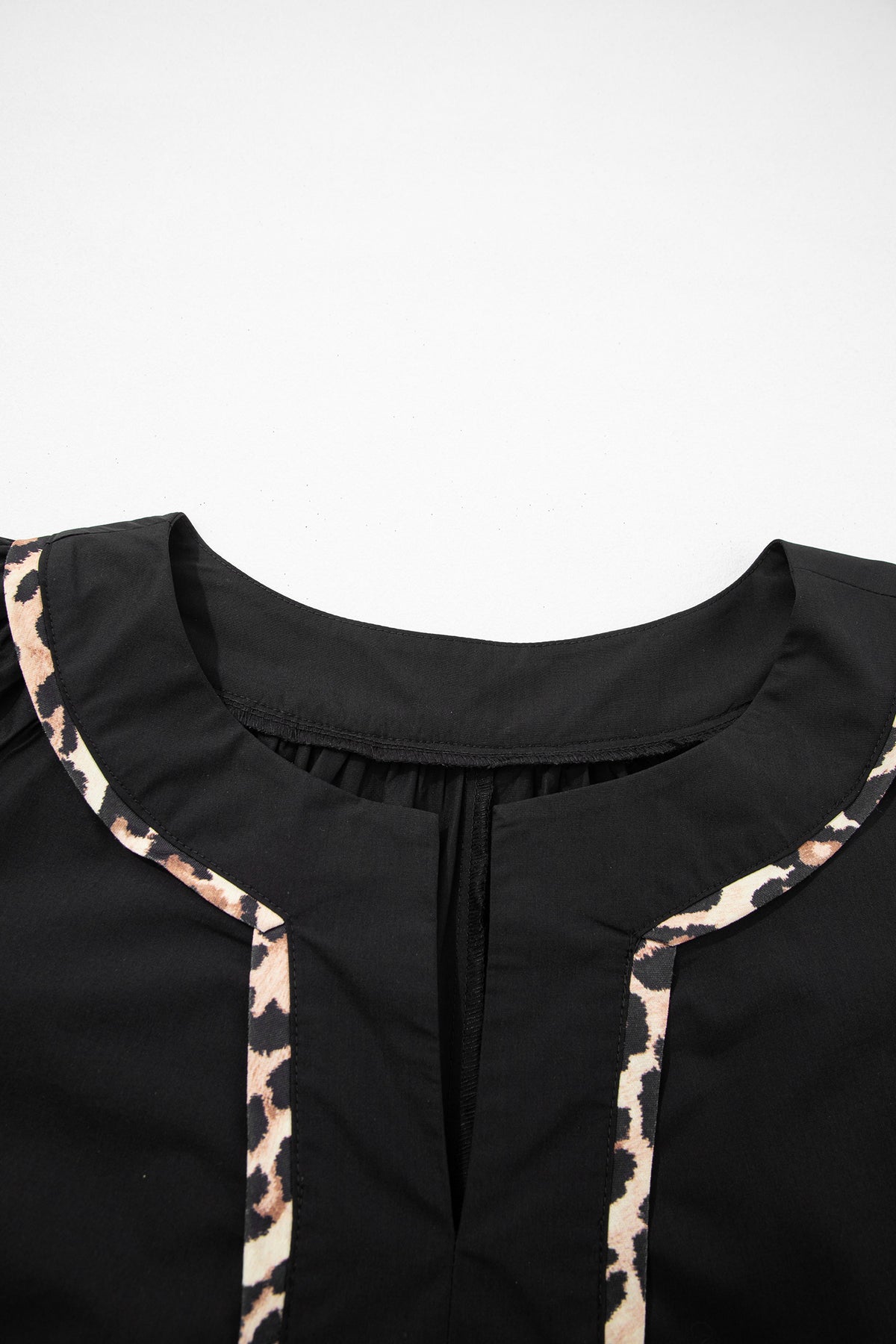Black Plus Size Split Neck Leopard Trim Flounced Long Sleeve Blouse