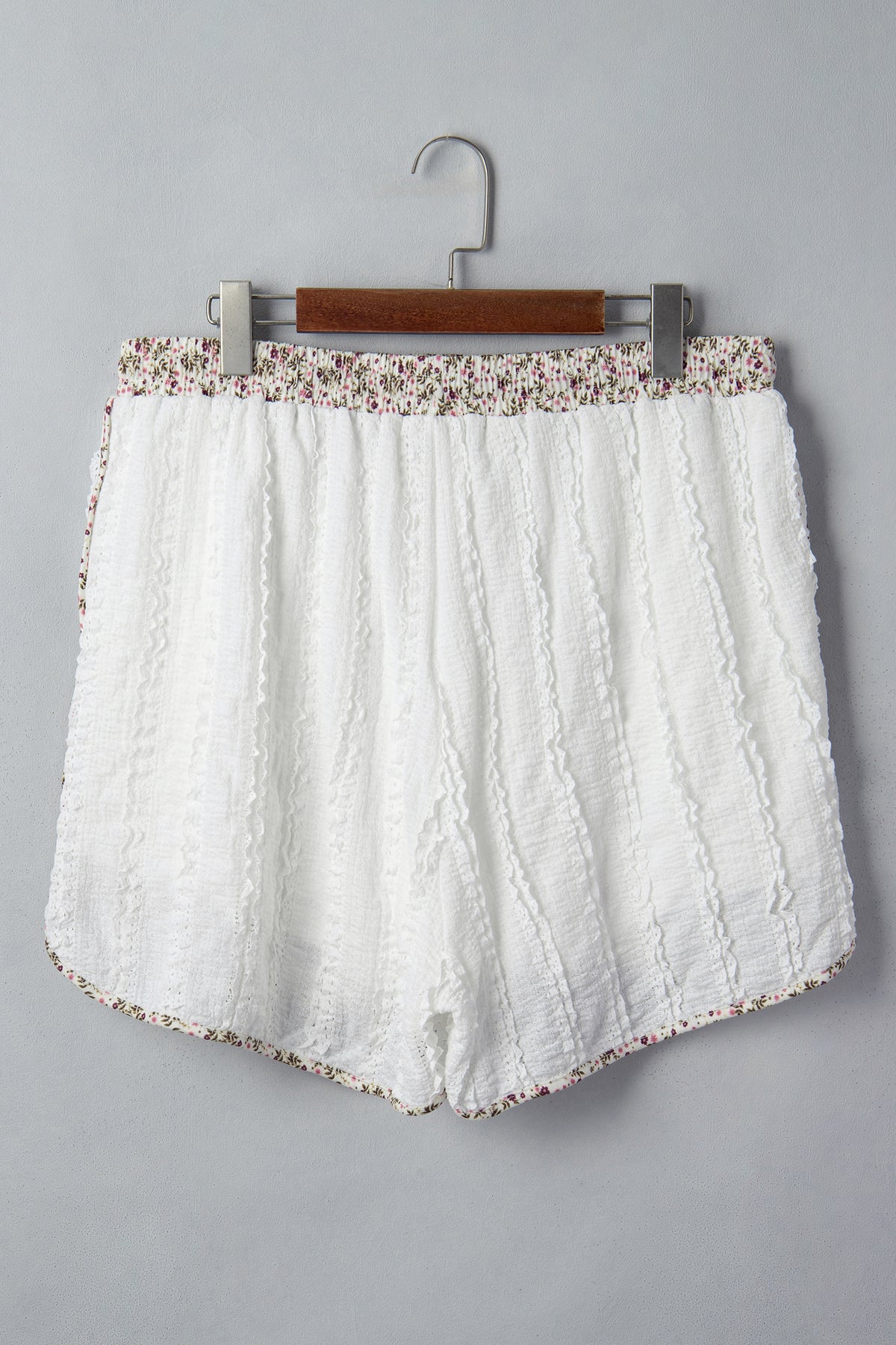 White Textured Lace Detail Floral Star Patch Drawstring Casual Shorts