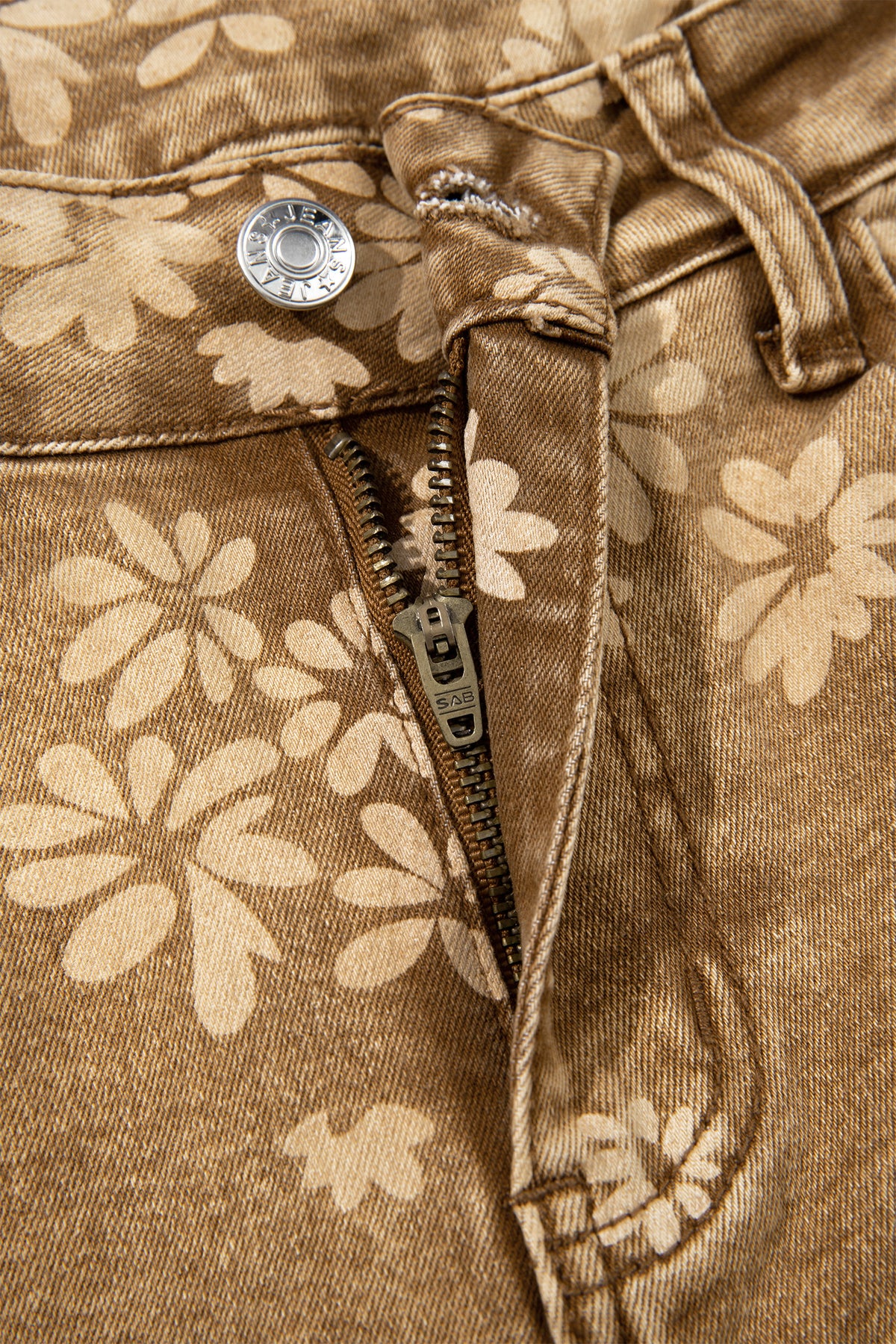 Khaki Floral Print Metal Button Pleated Straight Leg Jeans