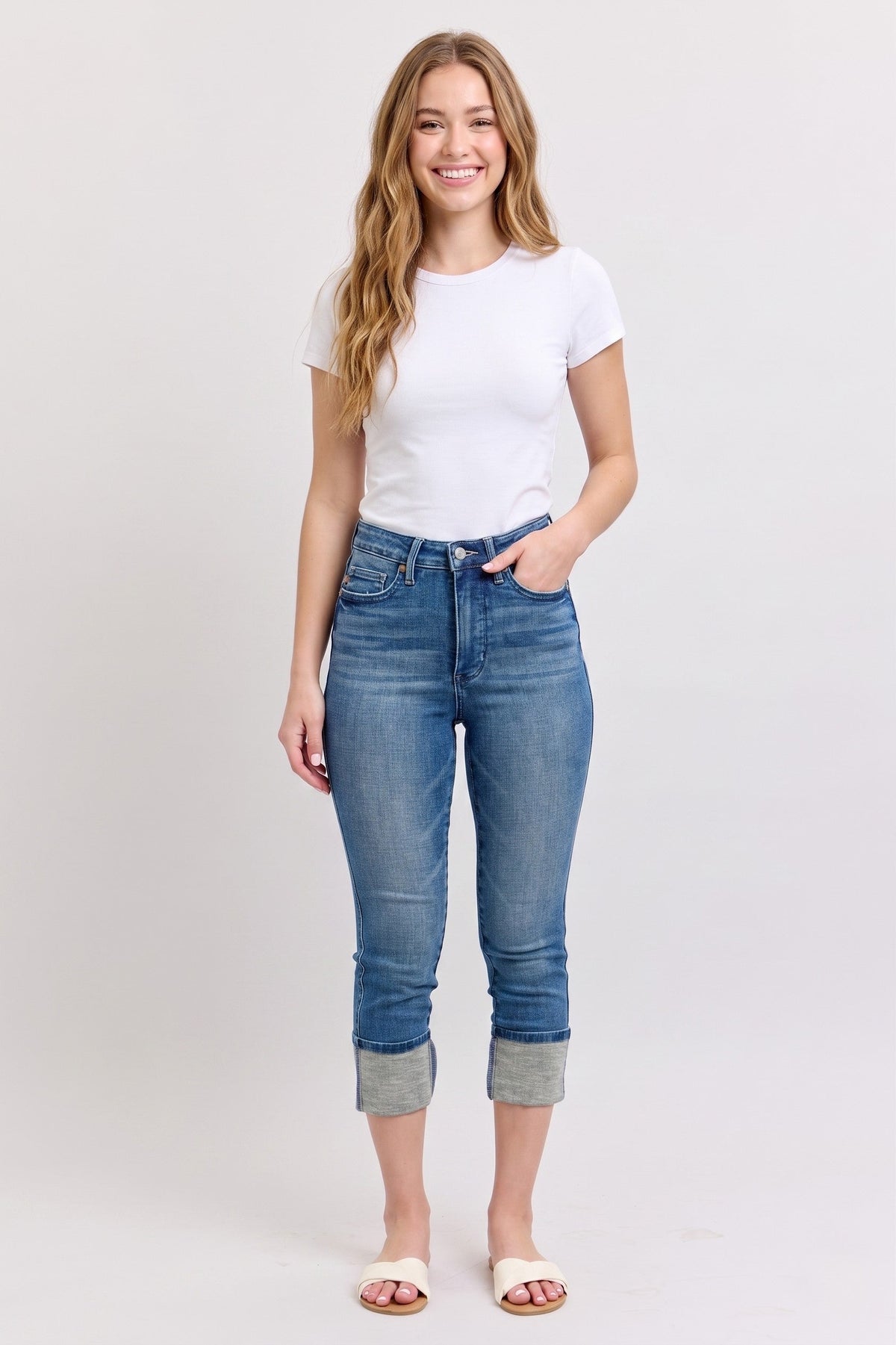 Judy Blue Skinny Capris Jeans with Pockets
